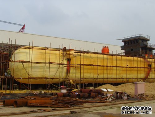 罐體保溫聚脲防腐工程