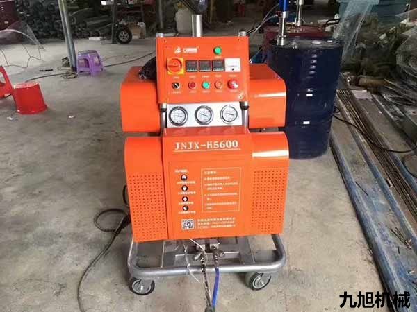 H5600型三相電的聚脲噴涂機(jī)