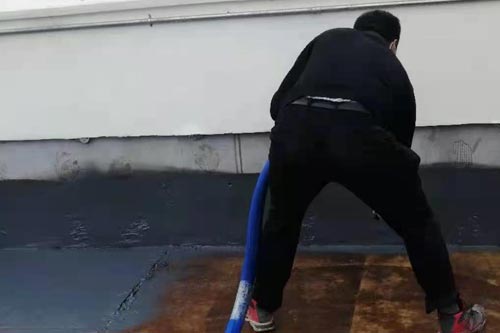 樓頂防水機械噴涂聚脲防水案例