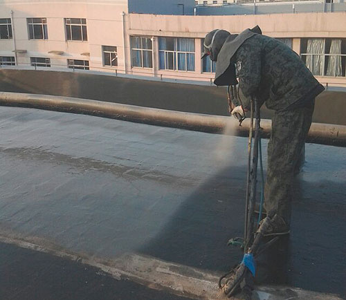 儲罐防腐聚脲噴涂施工案例